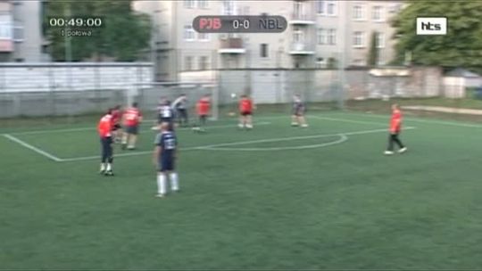 1 kolejka Nieobliczalni -  Prawie jak Barca