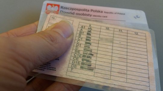 KOLEJNY KIEROWCA STRACIŁ PRAWO JAZDY 