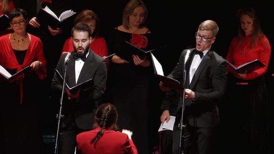 KONCERT NOWOROCZNY -DŁUŻSZA RELACJA 