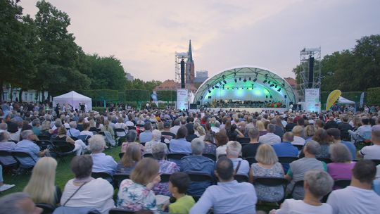 Koncert zamykający cykl Lato w Dwumieście - Klasyka w parku