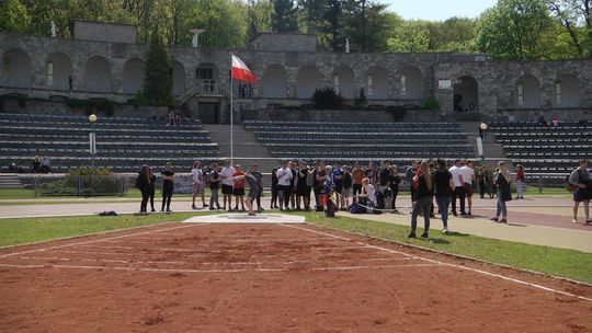 MISTRZOSTWA SŁUBIC W LA- SZKOŁY GIMNAZJALNE ORAZ PONADGIMNAZJALNE 