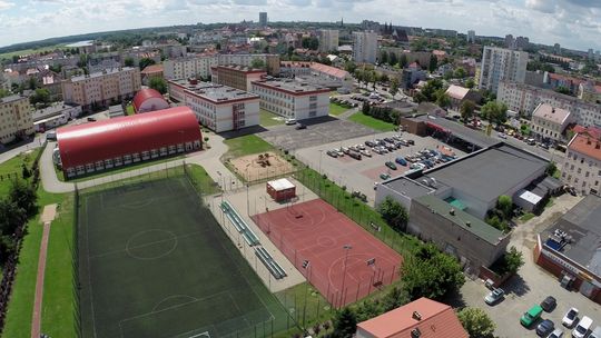 REMONTY W SZKOŁACH PODSTAWOWYCH I GIMNAZJACH PODCZAS TRWANIA WAKACJI ! 