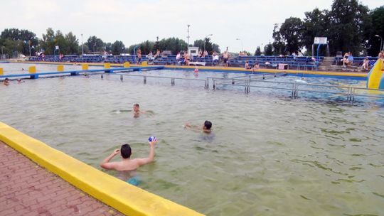 WAKACJE NA SŁUBICKIM BASENIE