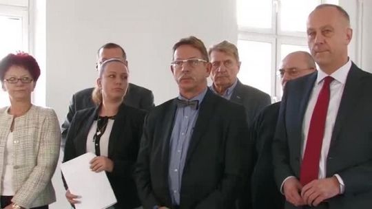 ZA CO KRYTYKUJE POPRZEDNIKÓW OBECNY ZARZĄD POWIATU SŁUBICKIEGO