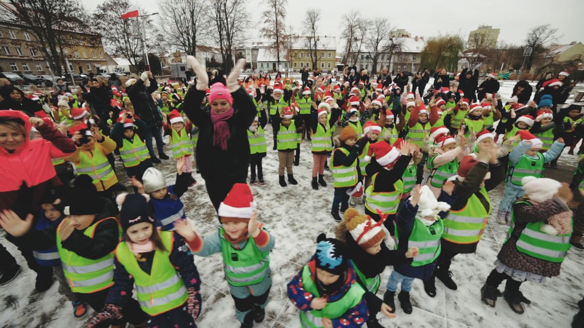 Happening na placu Bohaterów