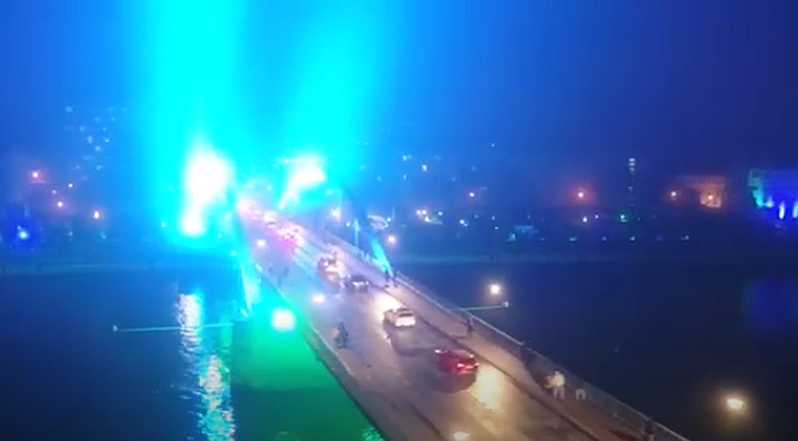 Inauguracja iluminacji mostu łączącego dwumiasto