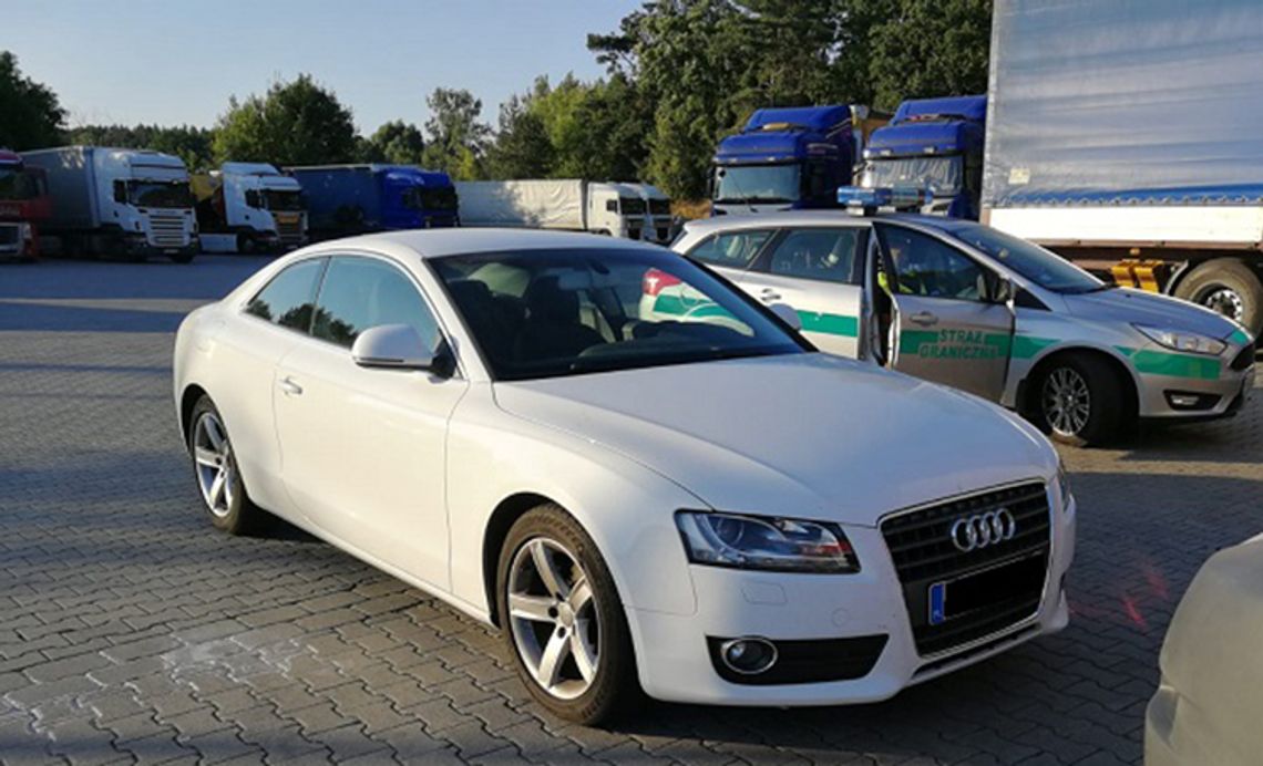 Kradzione Audi ujawnione na parkingu stacji paliw
