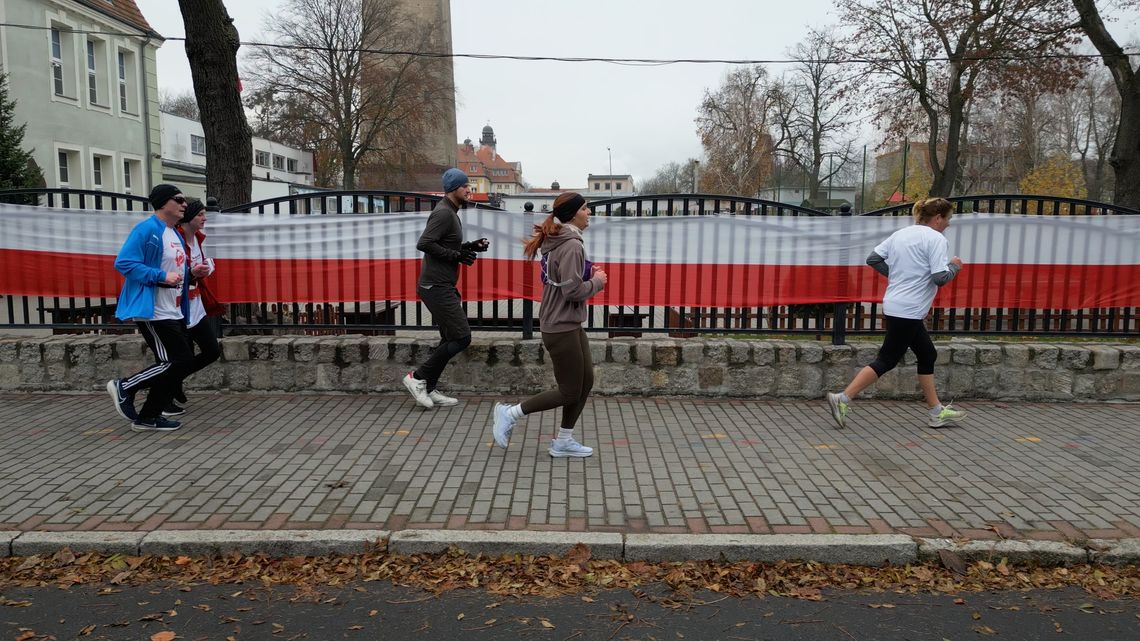 Międzyrzecki Bieg Niepodległości 2024: Sportowe Świętowanie 11 Listopada