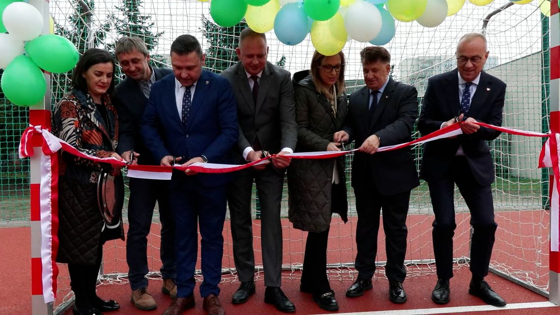 Otwarcie boiska sportowo-rekreacyjnego w SP1 w Słubicach