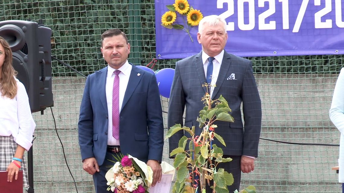 W Kunowicach zainaugurowano rok szkolny 2021/22 w nowej szkole