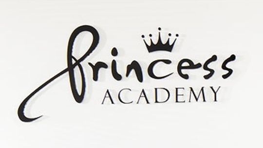 Botox, Powiększanie ust, Usuwanie zmarszczek - PRINCESS ACADEMY Warszawa